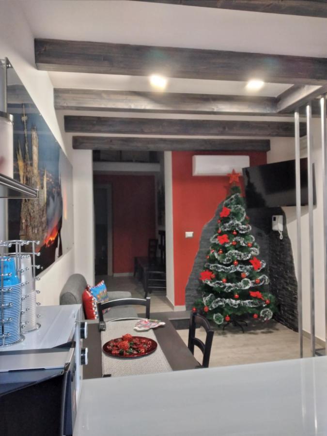 Suite Holiday House Bonaccorso كاتانيا المظهر الخارجي الصورة